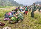 Program Rosita Satgas Yonif 200/BN Dongkrak Ekonomi Warga Nduga